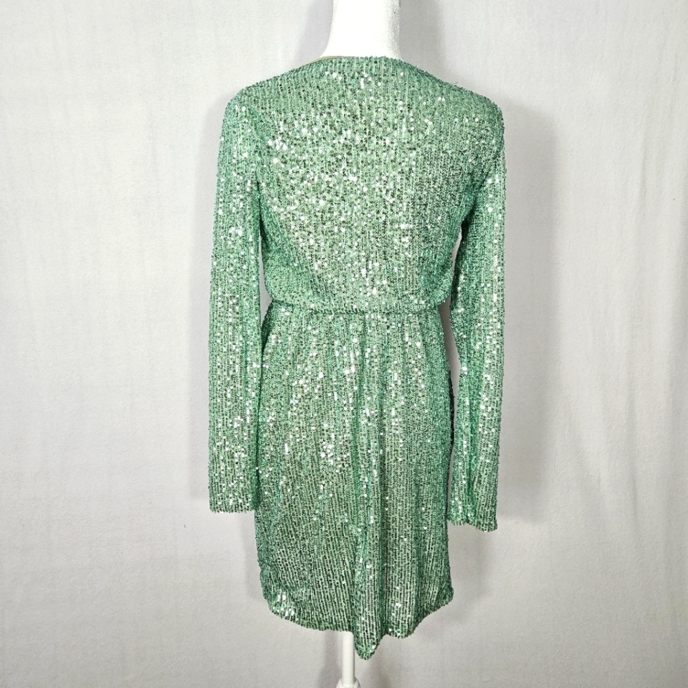 Made in Italy Boutique New Collection Sequin Wrap Mini Dress Size EU8/US Size S - Picture 5 of 9
